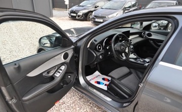 Mercedes Klasa C W205 Limuzyna 180 156KM 2017 Mercedes-Benz Klasa C 180 CGI Avangarde Automat Benzyna 1.6 Benzyna 156KM, zdjęcie 11