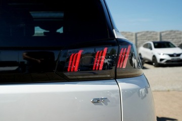Peugeot 5008 II Crossover Facelifting 2.0 BlueHDi 177KM 2022 Peugeot 5008 GT kamera Skora adc Nawi PANORAMA bli, zdjęcie 12