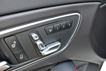 Mercedes CLA C117 Shooting Brake Facelifting AMG 2.0 45 AMG 381KM 2017 Mercedes CLA 45 AMG Bezwypadkowy / Salon Polska /, zdjęcie 13