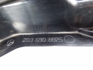 MERCEDES C W203 VODÍTKO ROLETA KUFRU PRAVÁ