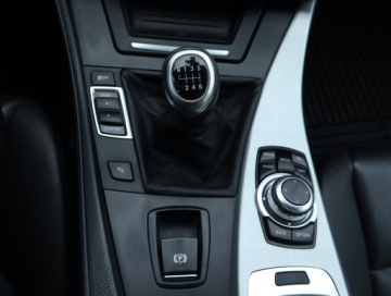 BMW Seria 5 F10-F11 Touring 520d 184KM 2013 BMW 5 520d, 181 KM, Skóra, Navi, Xenon, Bi-Xenon, zdjęcie 14