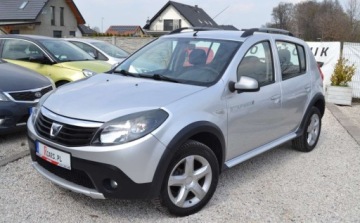 Dacia Sandero I Hatchback 5d 1.6 MPI 84KM 2011 Dacia Sandero Stepway Bezwypadkowe - Niski przebieg - klimatyzacja - Zadba, zdjęcie 11