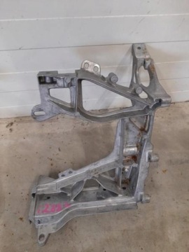 ОПОРА РЕМНЯ ПЕРЕДНЯЯ ЛЕВАЯ MERCEDES C-CLASS W205