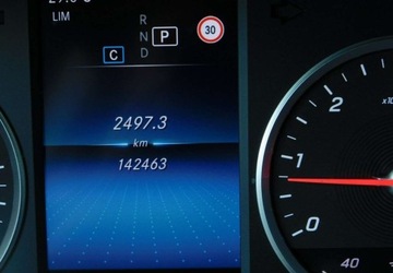 Mercedes GLC C253 SUV Facelifting 2.0 200d 163KM 2021 Mercedes-Benz GLC 4Matic z Gwarancja Model 2022 2.0 Diesel 163KM, zdjęcie 11