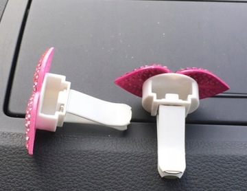 УКРАШЕНИЕ АВТОМОБИЛЯ АРОМАТ АЛМАЗНЫЕ ГУБЫ РОЗОВЫЙ ПОДАРОК