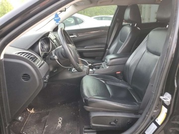 Chrysler 300C II 2017 Chrysler 300 Limited 2017 3.6l 3.6 Benzyna 292KM, zdjęcie 7
