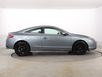 Renault Laguna III Hatchback 2.0 dCi 150KM 2009 Renault Laguna 2.0 dCi, Klima, Klimatronic, zdjęcie 5