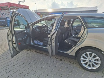 Ford Focus III Kombi Facelifting 1.5 EcoBoost 182KM 2016 Ford Focus Automat,Ksenoe Led,ASO FORD, zdjęcie 19