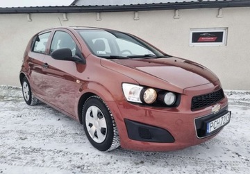 Chevrolet Aveo T300 Hatchback 5d 1.2 70KM 2011 Chevrolet Aveo Sliczny 1.2 Benzyna BOGATA WERSJA Salon Polska NISKI PRZEBI, zdjęcie 2