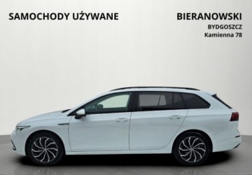 Volkswagen Golf VIII Hatchback 1.5 eTSI EVO mHEV 150KM 2022 Volkswagen Golf Variant Stan bdb - Alcantara - Kamera - Czujniki - Podgrz., zdjęcie 4