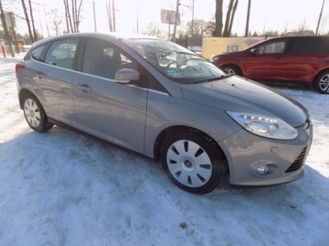 Ford Focus III Kombi 1.0 EcoBoost 125KM 2012 Ford Focus BIALOLEKA 1.0 Eco Boost (125 KM), 2012r. prod. KOMIS TYSIAK, zdjęcie 1