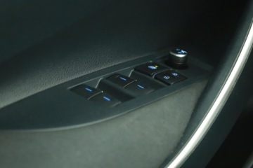 Toyota Corolla XII Sedan 1.5 VVT-i 125KM 2021 Toyota Corolla 1.5 VVT-i, Salon Polska, zdjęcie 10