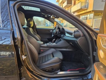 Alfa Romeo Giulia II Sedan Facelifting 2.0 Turbo 280KM 2023 ALFA ROMEO GIULIA ESTREMA A TI Q4, 2.0l Turbo 280KM Bezwypadkowy 23,434km, zdjęcie 34