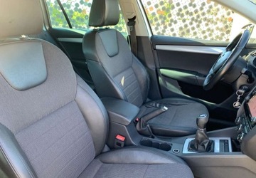 Skoda Octavia III Kombi 1.6 TDI CR DPF 110KM 2014 Skoda Octavia Skoda Octavia 1.6 TDI (Green tec) Ambition 1.6 Diesel 110KM, zdjęcie 23