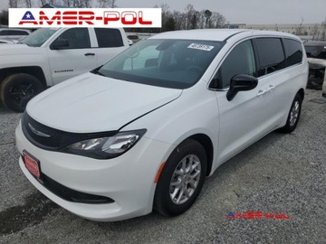 Chrysler Voyager V 2024 Chrysler Voyager 2024 r., 3,6L LX 3.6 Benzyna 287KM