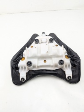 ПЕРЕДНЕЕ СИДЕНЬЕ ВОДИТЕЛЯ YAMAHA MT-07 13+