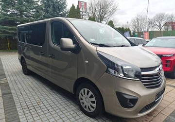 Opel Vivaro B Kombi Extra Long H1 2,9t 1.6 BiTurbo 140KM 2015 Opel Vivaro Opel Vivaro long,9-osobowy 1.6 Diesel 140KM, zdjęcie 1