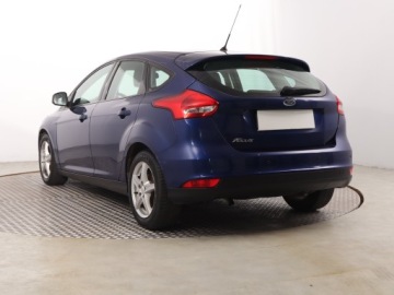 Ford Focus III Hatchback 5d facelifting 1.6 Ti-VCT 105KM 2015 Ford Focus 1.6 i, Salon Polska, Klima, Parktronic, zdjęcie 3