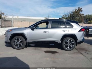 Toyota RAV4 V 2025 Toyota RAV4 2025 TOYOTA RAV4 PLUG-IN HYBRID XSE 2.5 Hybryda Plug-in 177KM, zdjęcie 7