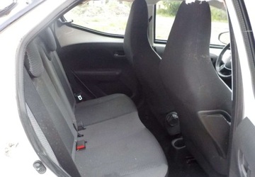 Toyota Aygo II Hatchback 3d Facelifting 1.0 VVT-i 72KM 2020 Toyota Aygo Okazja Benzyna 72KM, zdjęcie 14