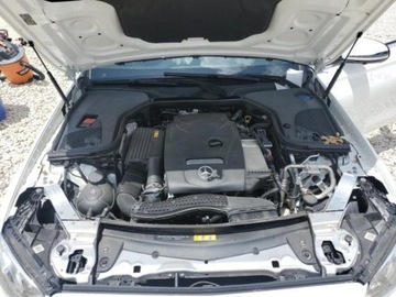 Mercedes Klasa E W213 2019 Mercedes-Benz Klasa E Mercedes-Benz E-Class 300 2.0 Benzyna 241KM, zdjęcie 10