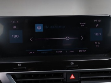 Citroen C4 III SUV 1.2 PureTech 130KM 2021 Citroen C4 1.2 PureTech, Salon Polska, Klima, zdjęcie 11