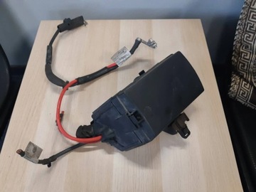 VW GOLF VII 5G SKRZYNKA BEZPIECZNIKÓW PUSZKA