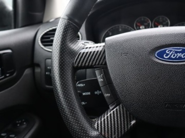 Ford Focus II Focus C-Max 1.6 TDCi 109KM 2005 Ford Focus 1.6 TDCi, HAK, Klima, Klimatronic,ALU, zdjęcie 15