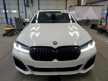 BMW Seria 5 G30-G31 2022 BMW Seria 5 540XI 2022 3.0l 3.0 Benzyna 335KM, zdjęcie 5