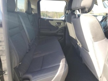 Nissan Navara IV 2023 Nissan Navara 2023 Frontier S, 3.8L 310 KM, 4x4. 3.8 Benzyna 310KM, zdjęcie 9