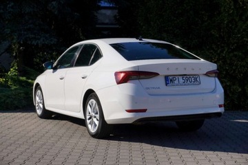 Skoda Octavia III Liftback Facelifting 2.0 TDI 150KM 2020 Skoda Octavia DSG,150KM,Ambition,KeyLess, Tempomat,Ledy,CarPlay, Kamera,sa, zdjęcie 6