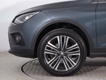 Seat Arona Crossover 1.0 EcoTSI 115KM 2019 Seat Arona 1.0 TSI, Salon Polska, Skóra, Navi, zdjęcie 14