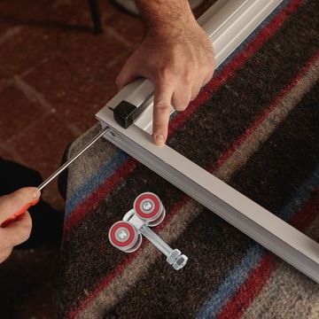 БЛОК РАЗДВИЖНЫХ ДВЕРЕЙ 2 ШТ.