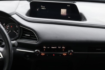 Mazda CX-30 2.0 SKYACTIV-G 150KM 2022 Mazda CX-30 Skyactiv-G 2.0, Salon Polska, zdjęcie 12