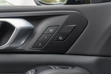 BMW X5 G05 SUV Facelifting 3.0 30d 298KM 2025 BMW X5 xDrive30d Dostępne od ręki!, zdjęcie 13