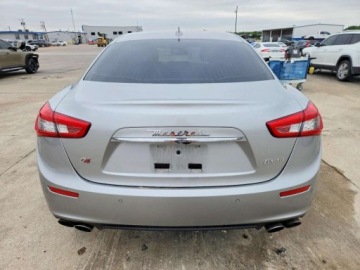 Maserati Ghibli III 2016 Maserati Ghibli S 2016 3.0 Benzyna 404KM, zdjęcie 2