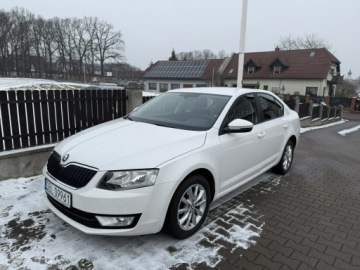 Skoda Octavia II Hatchback Facelifting 1.2 TSI 105KM 2013 Škoda Octavia Skoda Octavia 1,2 Tsi 105ps ładna