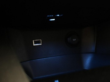 Peugeot 5008 II Crossover 1.6 BlueHDI 120KM 2017 Peugeot 5008 GRATIS! Pakiet Serwisowy o wartości, zdjęcie 29