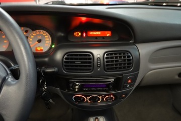 Renault Megane I Cabrio 2.0 i 16V IDE 140KM 2001 Renault Mégane Cabrio 2,0 IDE, Super Stan, Klima, Skóry, El dach, Zobacz, zdjęcie 6