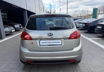 Kia Venga Mikrovan Facelifting 1.4 DOHC 90KM 2017 Kia Venga 1,4DOHC 2017rok PL Salon Serwisowany FV-marza 1.4 Benzyna 90KM, zdjęcie 4