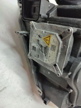 0301230672 SVĚTLO PRAVÁ PŘEDNÍ 320 D 135 2011 BMW 3 CABRIO (E93)