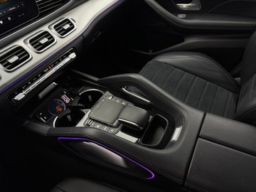 Mercedes GLE V167 SUV 2.0 300d 245KM 2020 Mercedes-Benz GLE 300 d 4-Matic AMG Edition / 1 wł, zdjęcie 24