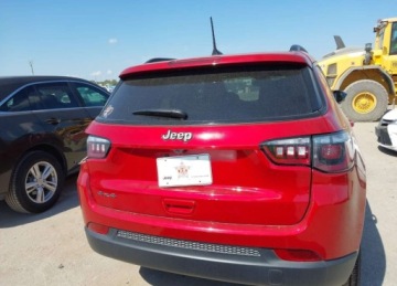 Jeep Compass II 2025 Jeep Compass 2025r., Latitude 4x4, 2L, od ubezpieczalni 2.0 Benzyna 203KM, zdjęcie 5