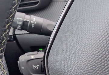 Peugeot 2008 II e-SUV Elektryczny 50kWh 136KM 2021 Peugeot 2008 e-2008 GT Sal PL Full Najbogatszy Pewny Gwarancja bat lat FV23, zdjęcie 26