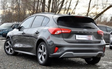 Ford Focus IV Hatchback 1.0 EcoBoost 125KM 2021 Ford Focus IDEALNY skora alusy NAVI EL. klapa bagaznika Benzyna 125KM, zdjęcie 3