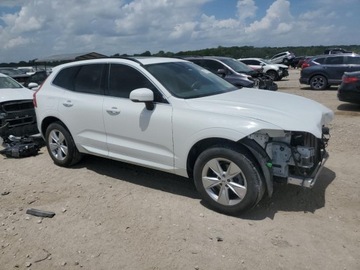 Volvo XC60 II 2022 Volvo XC 60 B5 Momentum 2022 2.0l 2.0 Benzyna 247KM, zdjęcie 4