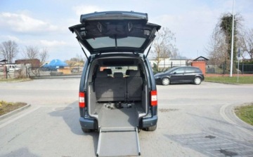 Volkswagen Caddy III Furgon 1.6 102KM 2010 Volkswagen Caddy 1.6B MPI Maxi Rampa Dla Niepelnosprawnych 135 TYS KM Spro, zdjęcie 21