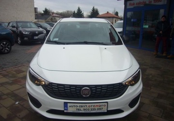 Fiat Tipo II Sedan 1.4 95KM 2019 Fiat Tipo Fiat Tipo II I wlasciciel, Salon PL, serwis 1.4 Benzyna 95KM, zdjęcie 2