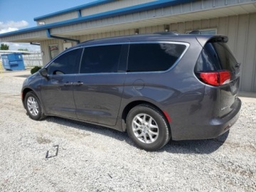 Chrysler Voyager V 2020 Chrysler Voyager 2020 r.,3,6 L LXI 3.6 Benzyna 287KM, zdjęcie 3