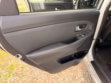 Kia Carens IV Minivan 1.7 VGT CRDI 115KM 2013 Kia Carens 7 osobowy Serwisowany Dobrze wyposazony 1.7 Diesel 115KM, zdjęcie 19